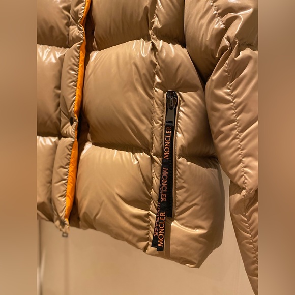 Moncler Down Jacket- Parana Giubbotto * Brand NEW * (Women) size 1 - Picture 15 of 15